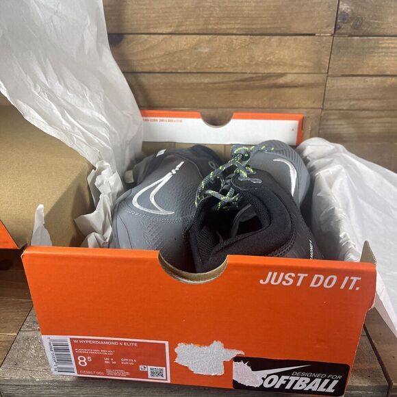 Nike Womens Sz 8.5 Hyperdiamond 4 Elite Low Black Gray Softball Cleats NEW - Picture 3 of 12